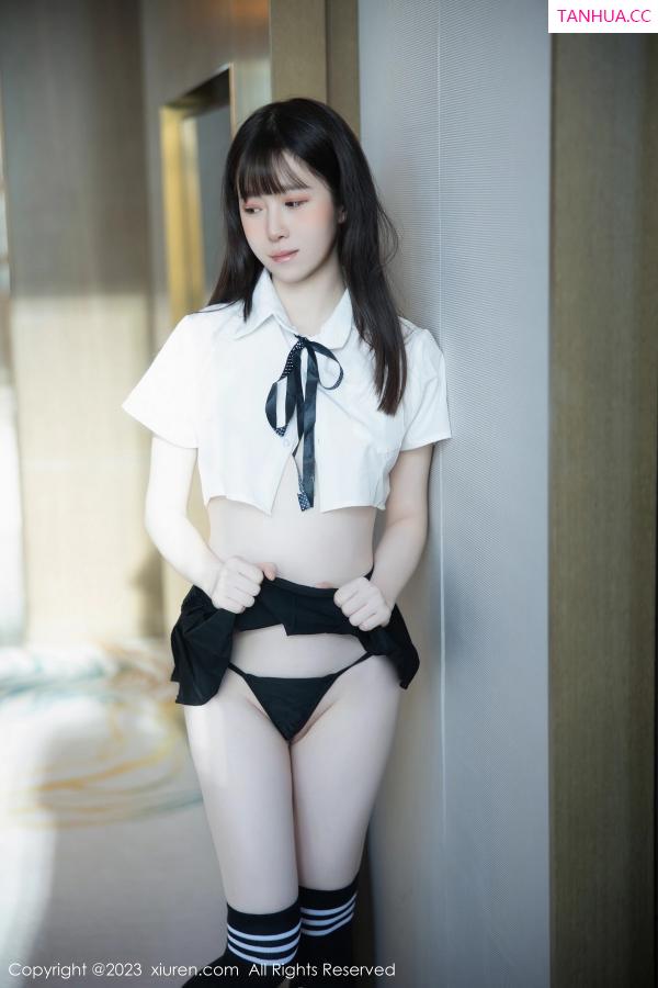   [XiuRen]高清写真图 2023.10.19 No.7534 林悠悠 清纯美腿第27张图片